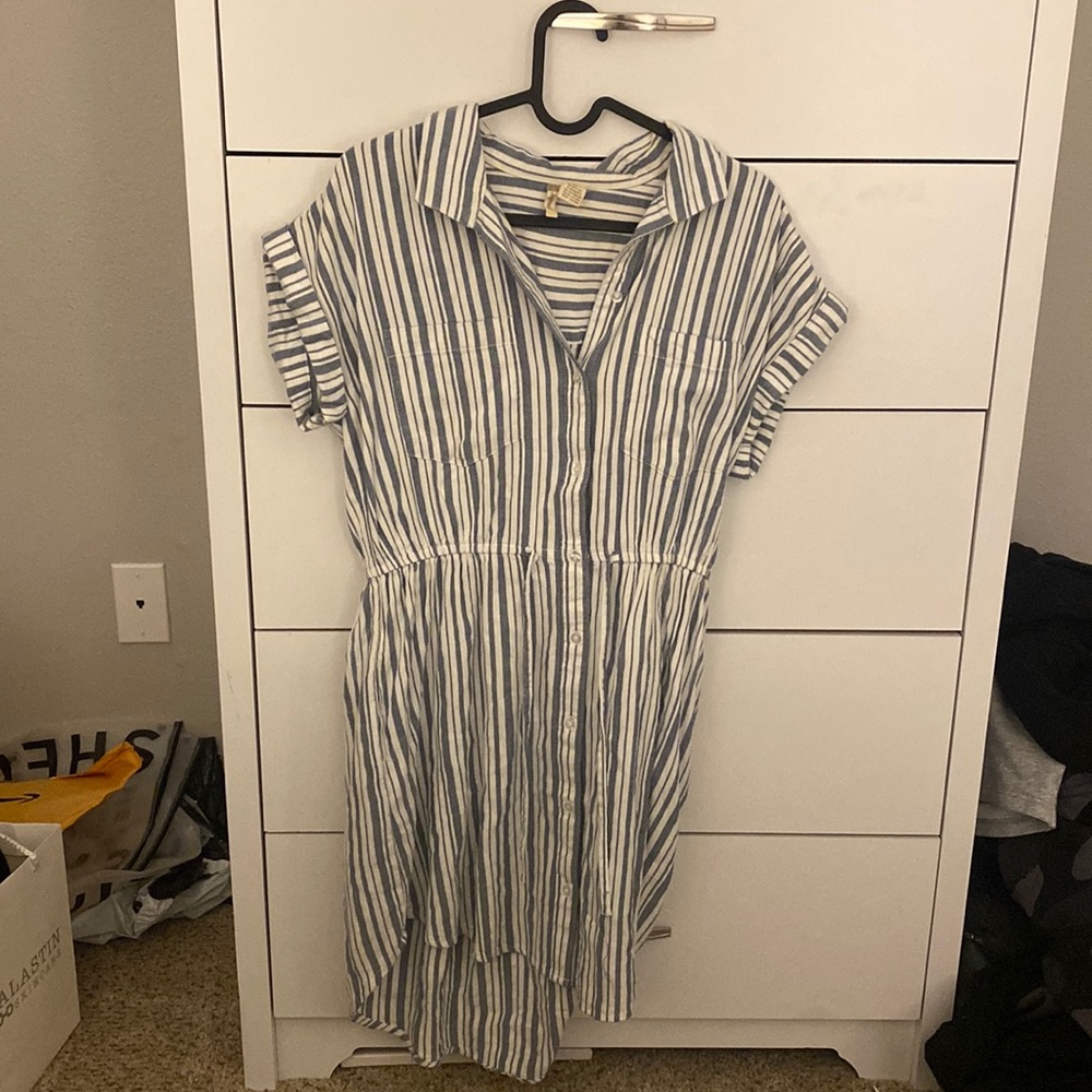 Linen collared dress
